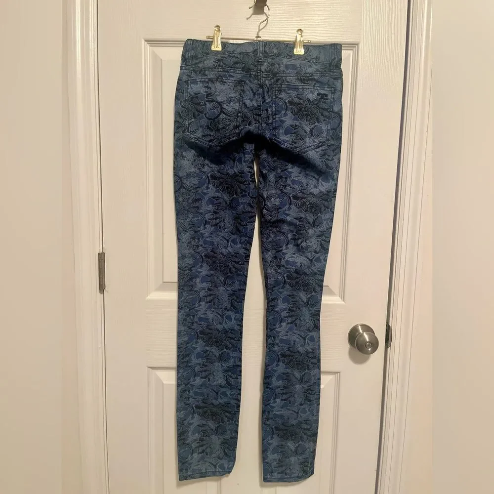 ✨ Tory Burch Super Skinny Floral Jacquard Jeans – Size 28 ✨